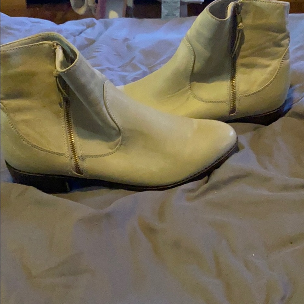 Route 66 Reagan ankle boots.